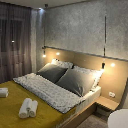 Lola Apartments Баня-Ковиляча Екстер'єр фото