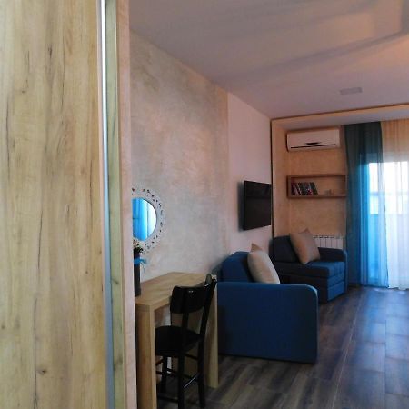Lola Apartments Баня-Ковиляча Екстер'єр фото