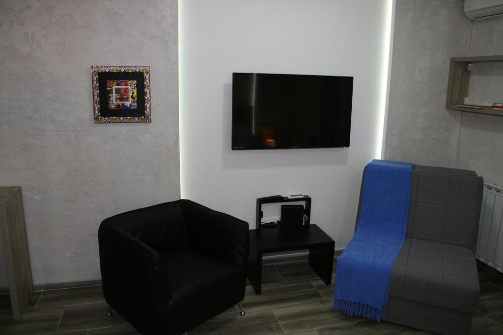 Lola Apartments Баня-Ковиляча Екстер'єр фото